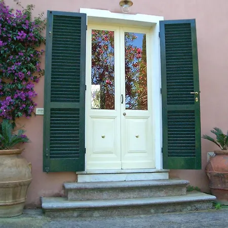 Casa Rosa Villa *